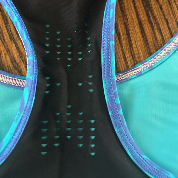 Ivivva swim sporty bikini top (size 10) - Picture 4 of 6